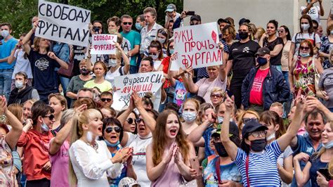 Protests erupt in Russia's Far East after arrest of governor over years ...