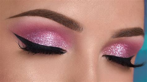 Pink Glitter Makeup Looks | Saubhaya Makeup