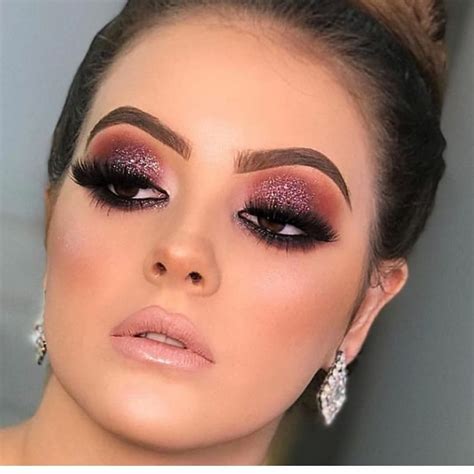60+ Fabulous Eye Makeup Ideas For You 2019 These trendy ideas would gain you amazing compliments ...