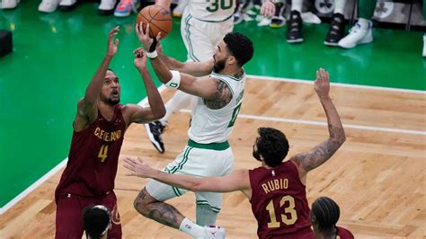 Tatum scores 41 to help Celtics outlast Mitchell, Cavaliers