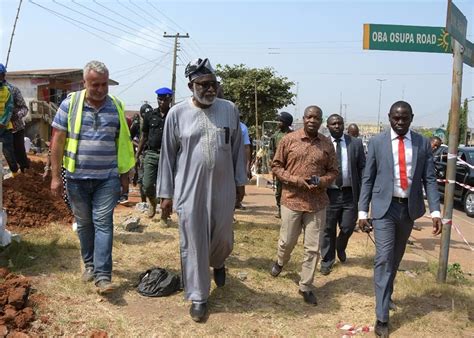 Ondo State Governor Inspecting The Ongoing Dualization - Politics - Nigeria