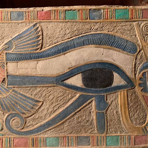 Egyptian eye of Horus - Egyptian painting - wall relief sculpture / art