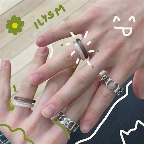 𓏲ּ ֶָ֢ 𝓱𝔂𝓾𝓷𝓵𝓲𝔁 | Hands with rings, How to wear rings, Heart for kids