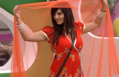 Free Photos: Sunny Leone at Bigg Boss Season 5 Photos