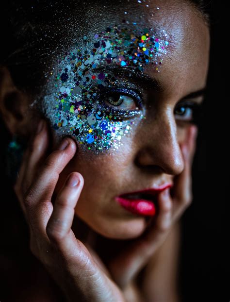 Glitter photoshoot by 'Shot By Sud' - MUA & model: Rosalie Ruardy from ...