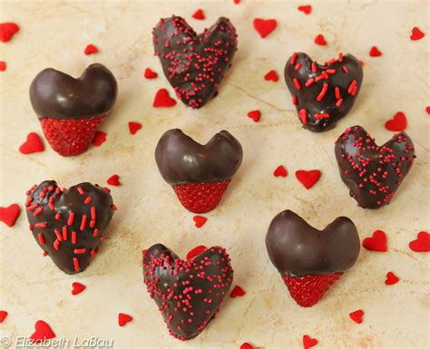 Chocolate-Dipped Strawberry Hearts