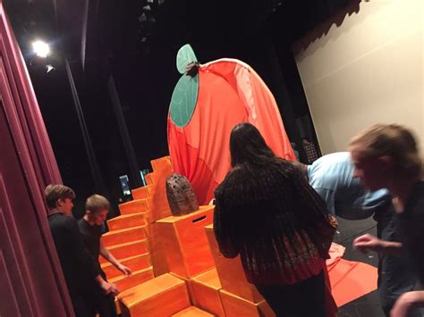 James and the Giant Peach set design