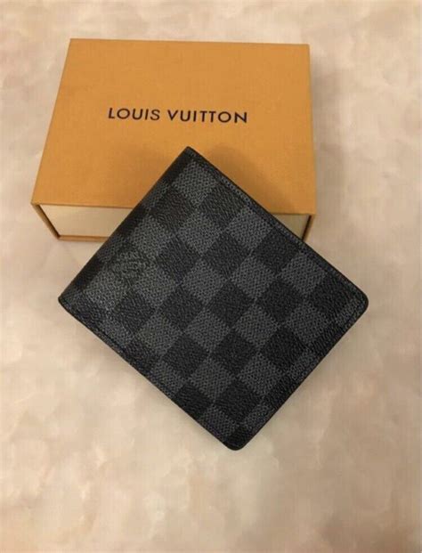 Genuine Louis Vuitton Mens Wallet | IQS Executive