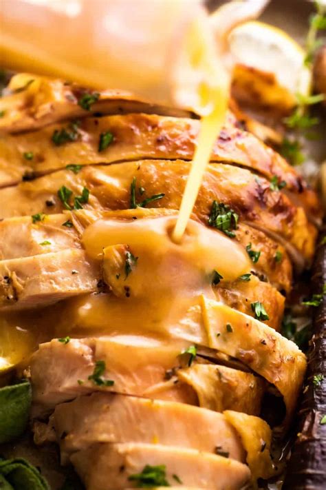 Juicy Slow Cooker Turkey Breast - dietago