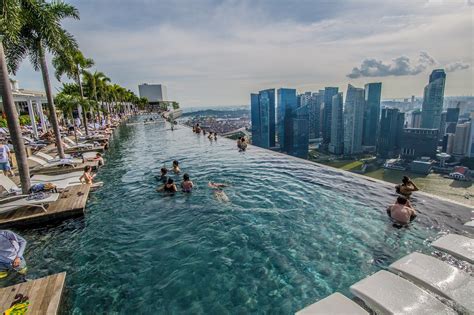 Infinity Pool, Marina Bay Sands, Singapore | Angled view of … | Flickr