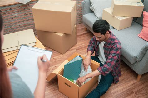 The Ultimate Guide to DIY Moving - Neighbor Blog