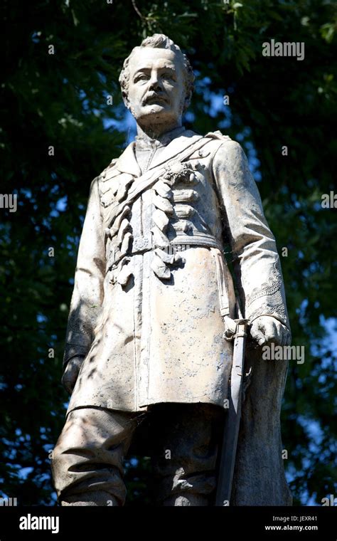 Charles George Gordon Statue, Gravesend, Kent, UK Stock Photo - Alamy