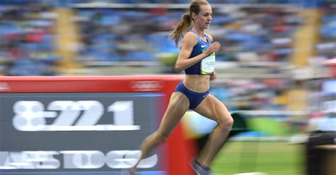 Bittersweet for Molly Huddle: Sixth place, but American 10,000 record