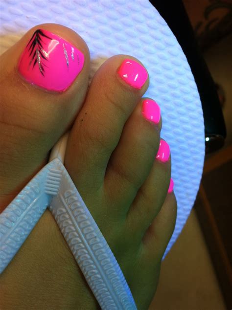 Pin by Nicole Foltz on Nails | Summer toe nails, Pink toe nails, Gel toe nails