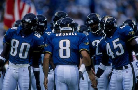 The best and worst uniform looks for every NFL team | Yardbarker