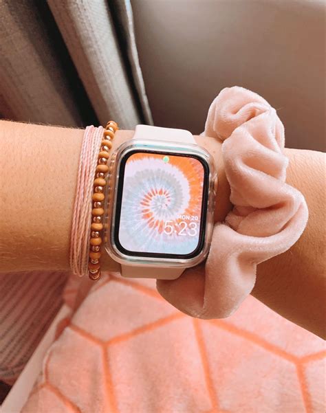 Apple Watch aesthetic | Cute apple watch bands, Apple watch fashion, Apple watch accessories