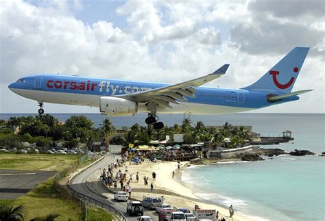 Holy **** Saint Martin Airport gif | IGN Boards