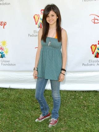 Selena Gomez's 40 Best Outfits EVER | Teen Vogue