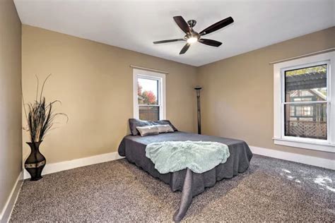 Brown and beige bedroom — Stock Photo © archideaphoto #4880505