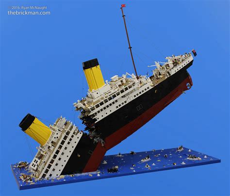 LEGO Sinking Titanic | At Brickvention in 2010 I built a 250… | Flickr