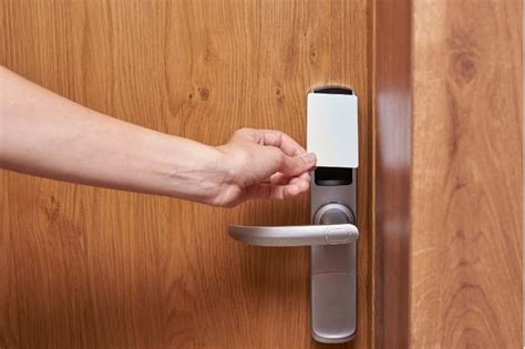 Commercial Door Lock Buyer’s Guide: Everything You Need to Know