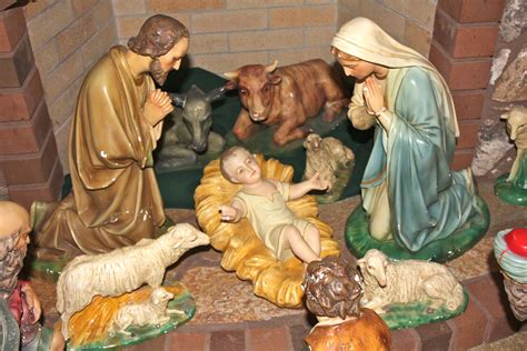 I obtained this beautiful plaster of paris nativity set from my Catholic Church in 1966... 18 ...