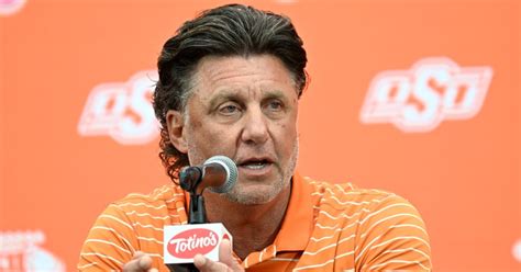 Mike Gundy: 'I'm a man, I'm 40' rant 'the best thing that ever happened ...