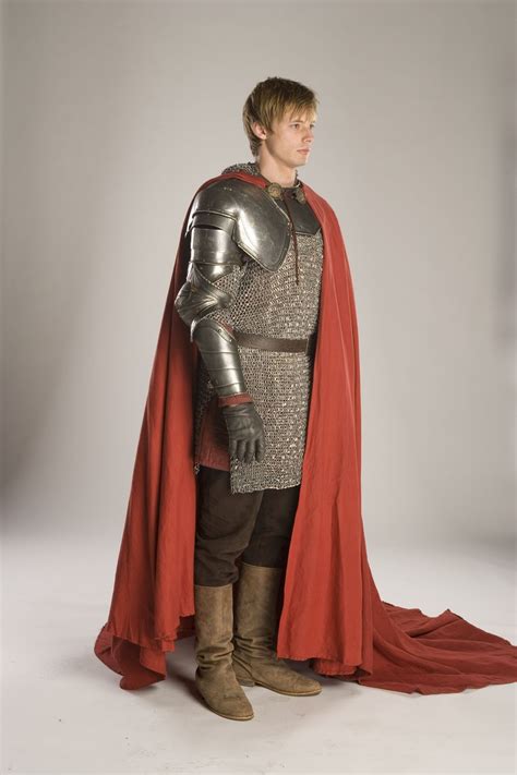 Merlin - Photoshoot for King Arthur portrayed by Bradley James King ...