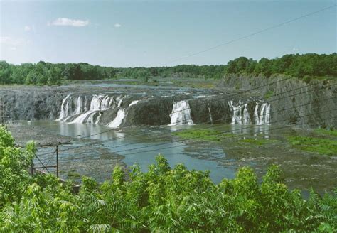 MR Online | Cohoes, New York: A Ghost of a Mill Town