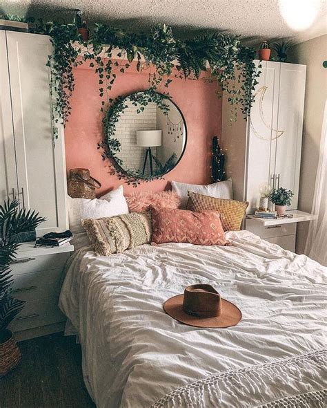 20+ Aesthetic Plant Themed Bedroom