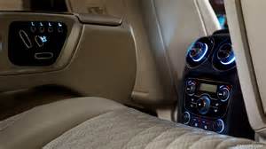 2016 Jaguar XJ Portfolio - Interior, Detail | Caricos