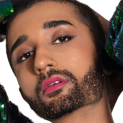 Glitter Makeup Look - Glitterati Beard Makeup look - MyGlamm