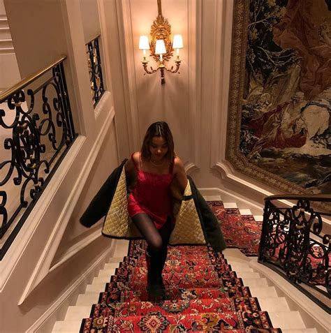 Liya-Joëlle on Instagram: “🌶” | Old money, Rich girl, French girl