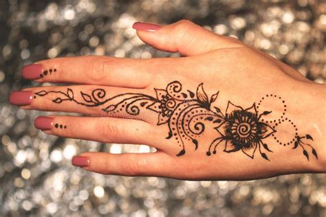 Mehendi Tattoo, Indian Henna Art, Arabic Woman Hand, Design for ...