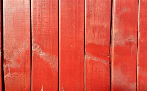 Comment enlever de la peinture séché sur du bois ? - Housekeeping Magazine : Idées Décoration ...