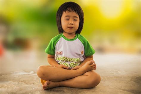 LA MEDITAZIONE PUÒ DAVVERO CAMBIARE LA TUA VITA? | Yoga per bambini, Come meditare, Meditazione