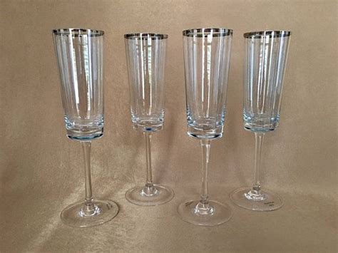 Danish Modern Champagne Flutes With Platinum Band Trim | Etsy | Modern champagne flutes ...