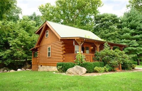 Pet Friendly Cabins | Cosby Creek Cabins | Gatlinburg Creekside Cabins | Pet friendly cabins ...