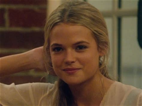 Gabriella Wilde Endless Love Hairstyles