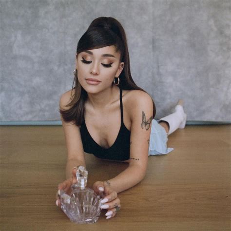 ARIANA GRANDE for R.E.M. Eau de Parfum, December 2020 – HawtCelebs