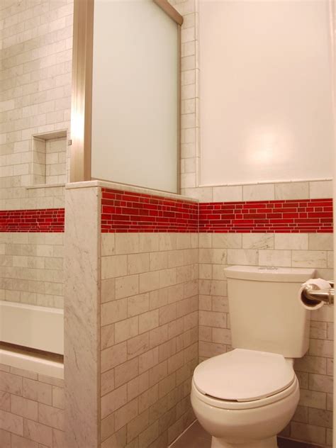 similar layout for bathroom- possibility of tiling the wall between toilet & tub | Modern ...