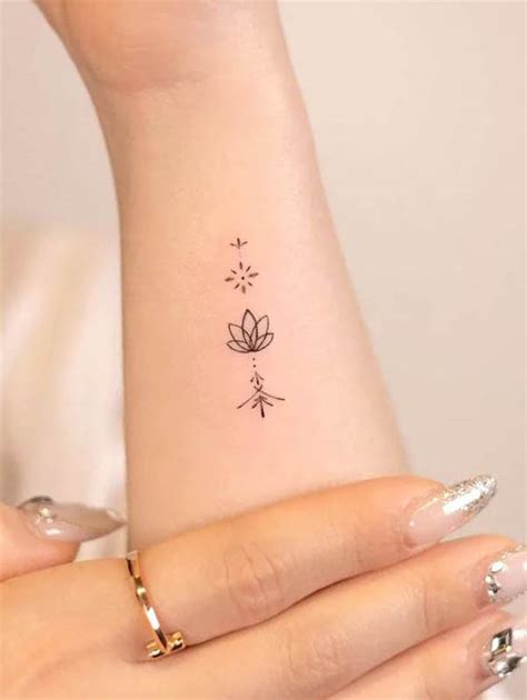 Update 81+ lotus flower buddhist tattoo best - in.cdgdbentre