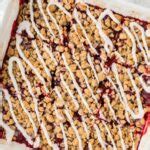 Strawberry Oatmeal Crumble Bars - Together as Family