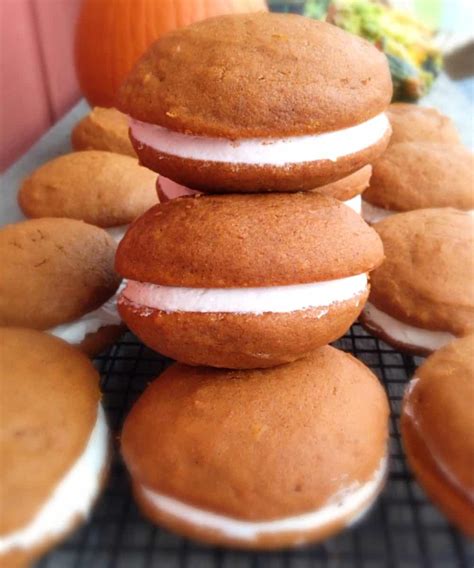 Amish Pumpkin Whoopie Pies Recipe - Amish Heritage