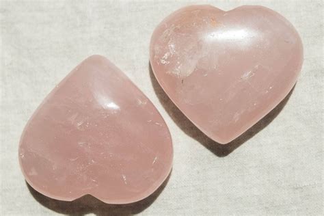 Heart Chakra Stones: 16 Essential Crystals To Expand Love