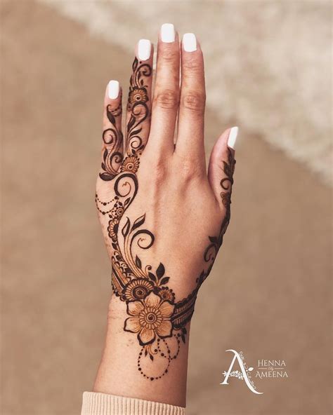 Latest Arabic Henna Designs For Wedding Season And Festivities