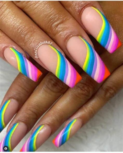 40+ Outstanding Rainbow Nail Designs 2023