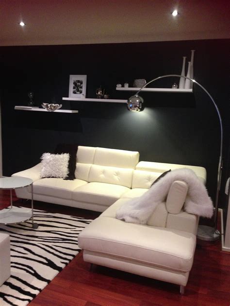 Black and white lounge room | White lounge, Lounge room, Home