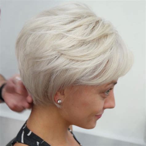 18. White Blonde Bob for Fine Hair Short Thin Hair Cuts, Fine Hair ...