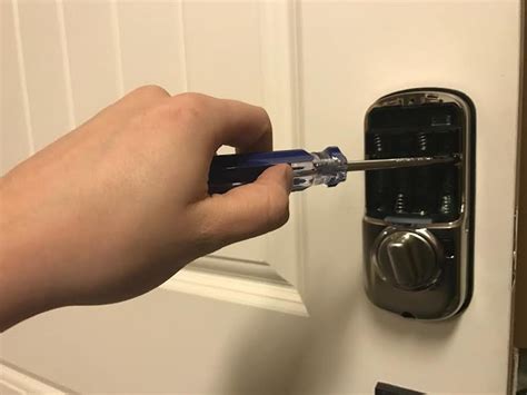 No keys needed with the Yale Assure smart lock - CNET